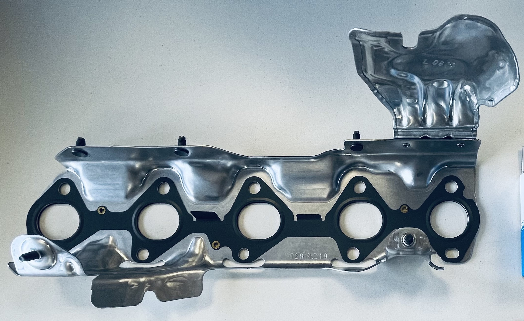 MANIFOLD CONTA ISI SIPERLIKLI FOCUS 1.5TDCI 18>